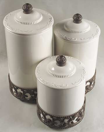 Countryside Harvest (3 Piece) Canister Set W/3 Metal Stands