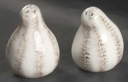 Countryside Harvest Salt & Pepper Set
