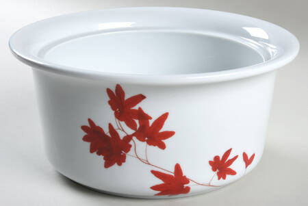 Pure Red 1.75 Qt Round Covered Casserole No Lid