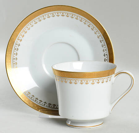 Gold Lace Footed Cup & Saucer Set