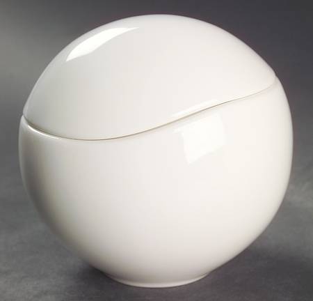 Global Cuisine White Sugar Bowl & Lid