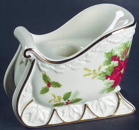 Holiday Bloom Sleigh Candleholder