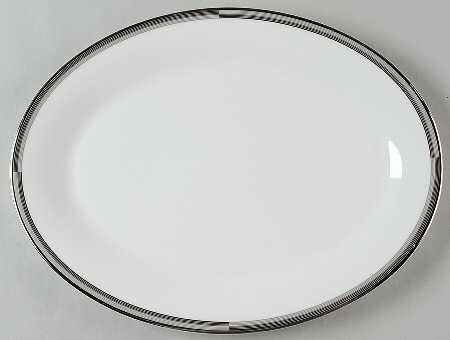 Connections Black and Platinum 14" Oval Serving Platter