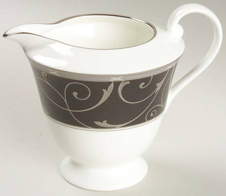 Elegant Scroll Black Creamer