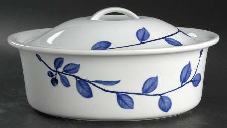 True Blue 3 Quart Oval Covered Casserole