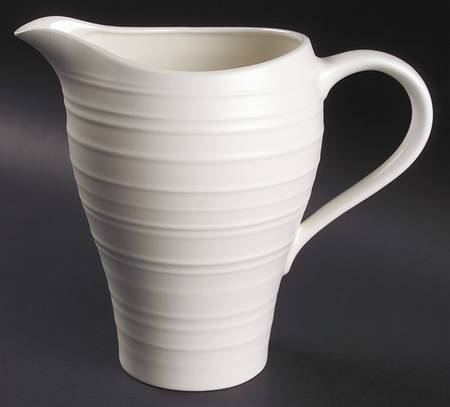 Swirl White 64 Oz Pitcher