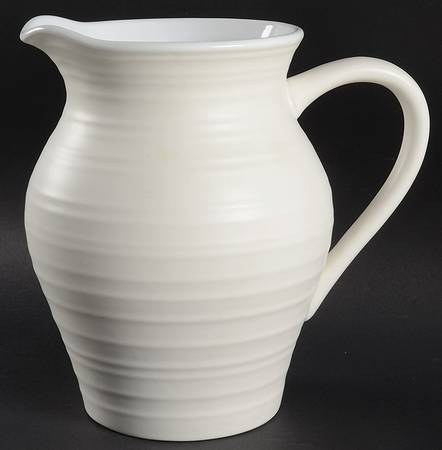 Swirl White 80 Oz Pitcher