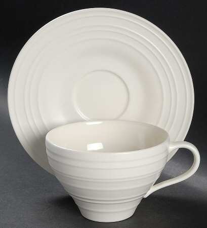 Swirl White Flat Cup & Saucer Set