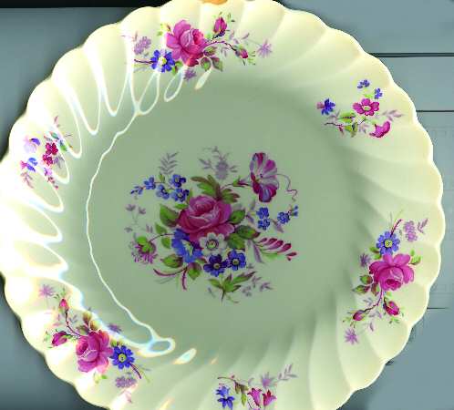 Fragrance Dinner Plate