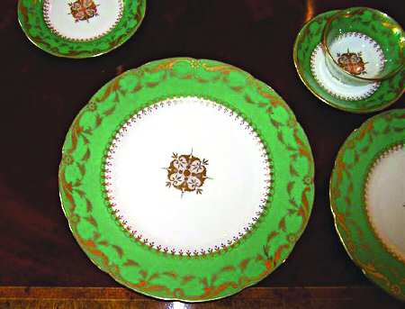 H4900 Green by Minton