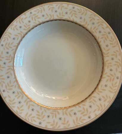 Flora Peach Rim Soup Bowl