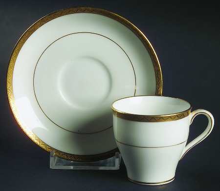 H1788 Flat Demitasse Cup & Saucer Set
