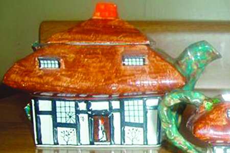 Rustic Teapot & Lid