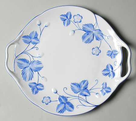 Victoria Strawberry Blue Handled Cake Plate
