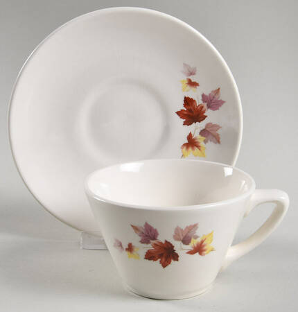 Maple Leaves Flat Cup & Saucer Set