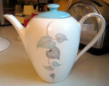 MEK247 Coffee Pot & Lid