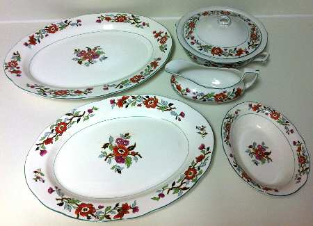 Vendome Round Covered Vegetable