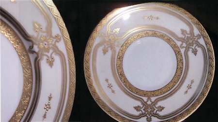 H4526 Saucer