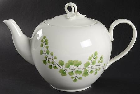 Maidenhair Fern Green Teapot & Lid