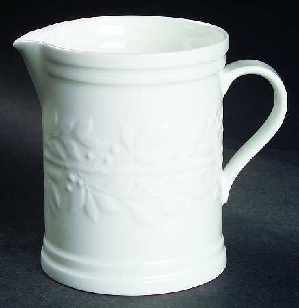 Laurel Sprig Creamer