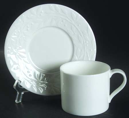 Laurel Sprig Flat Cup & Saucer Set