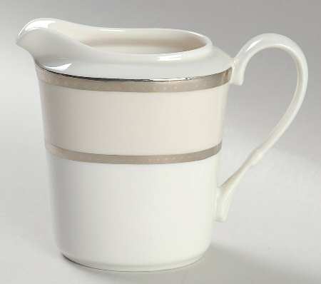 Sophia Ivory Creamer