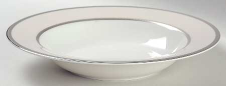Sophia Ivory Large Rim Soup Bowl