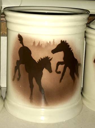 Montana Traditions Large Canister No Lid