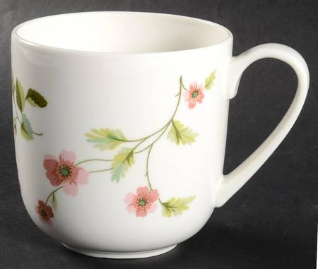Tossed Sprigs Mug