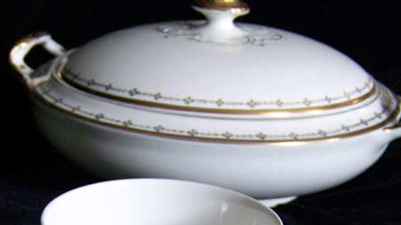 MEA264 Round Covered Vegetable