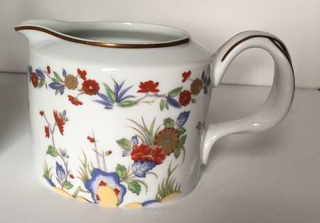 Rock Garden (White) Creamer