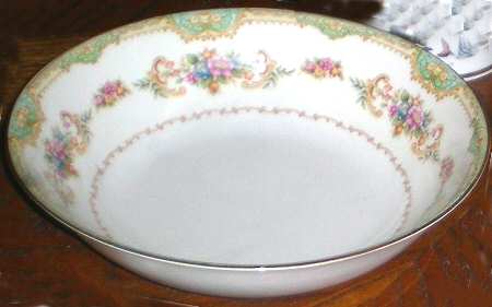 Sunnyvale (Green Border) 9" Round Vegetable Bowl