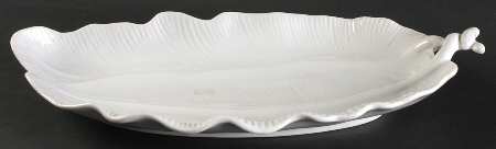 Foliage White Extra Large Leaf Dish