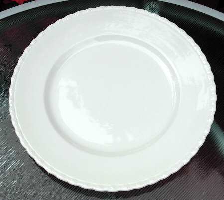 MYO127 Dinner Plate