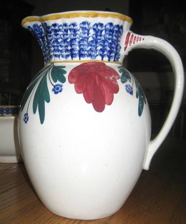 MTQ1 Large Pitcher