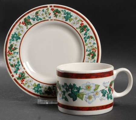 Holly Flat Cup & Saucer Set
