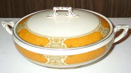Whittington, The Round Covered Vegetable