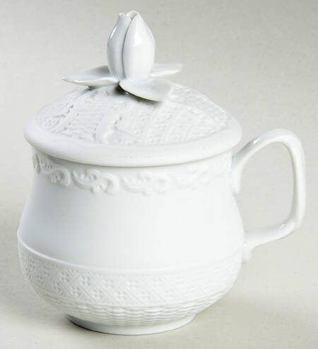 Prosperity 2 Pc Pot de Creme w/Lid & Base