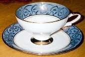 MUH3 Footed Cup & Saucer Set