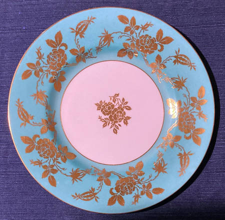 H4976 Dinner Plate