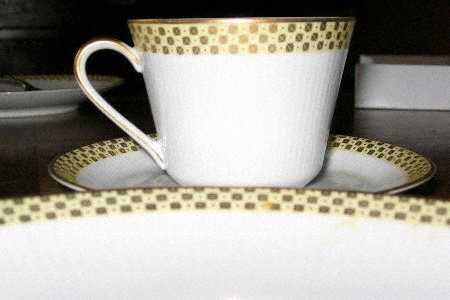 MIT236 Flat Cup & Saucer Set
