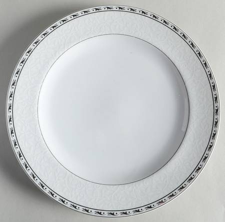 Platinum Ribbon Dinner Plate