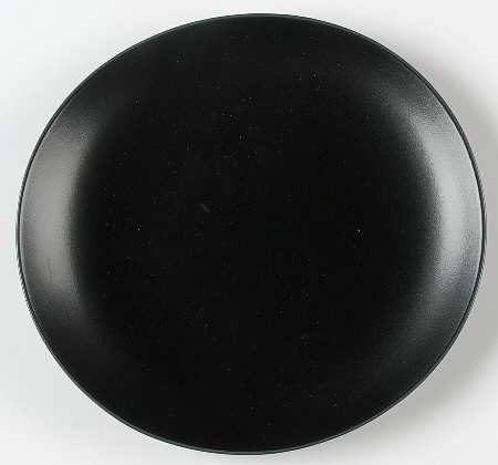 Curve Black Salad Plate