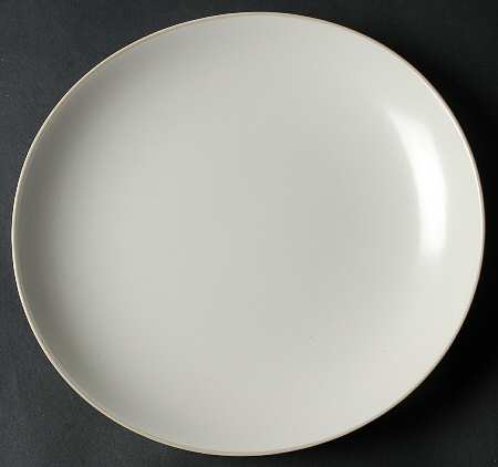 Curve Cream Salad Plate