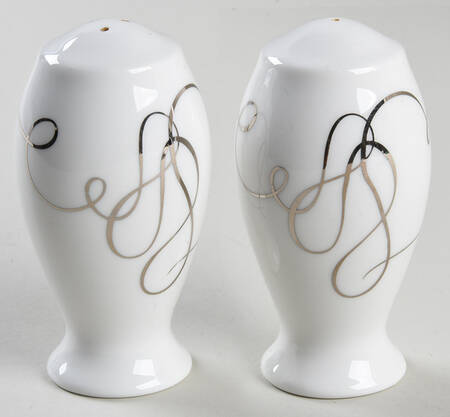 Love Story Salt & Pepper Set