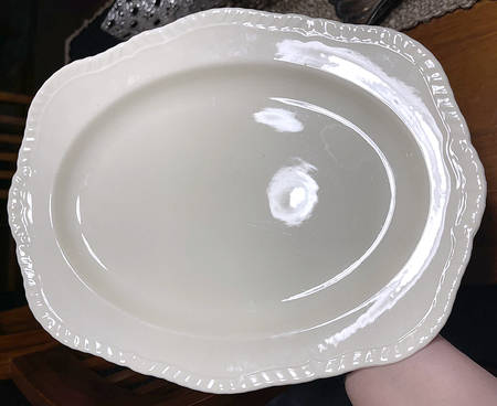 MEA291 14" Oval Serving Platter