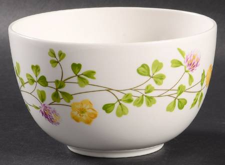 Spray of Clover Soup/Cereal Bowl