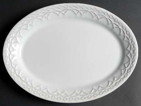 Batalha White 13" Oval Serving Platter