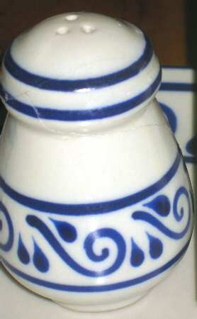 MEX19 Pepper Shaker