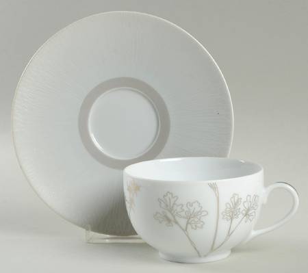 Ombelles Flat Cup & Saucer Set